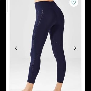 Fabletics dot capris size xs